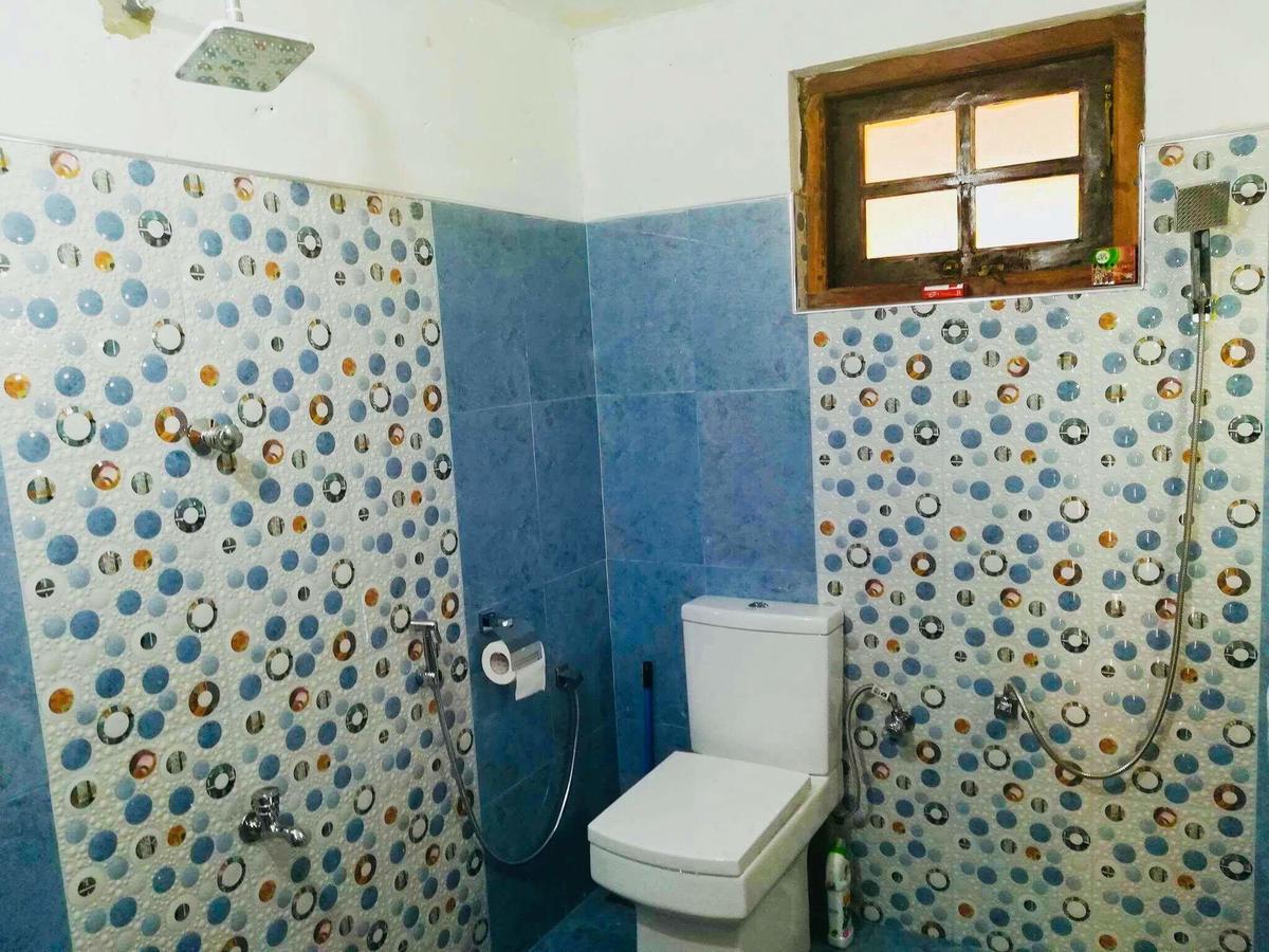 Kawshan Home Stay Диквела Екстериор снимка